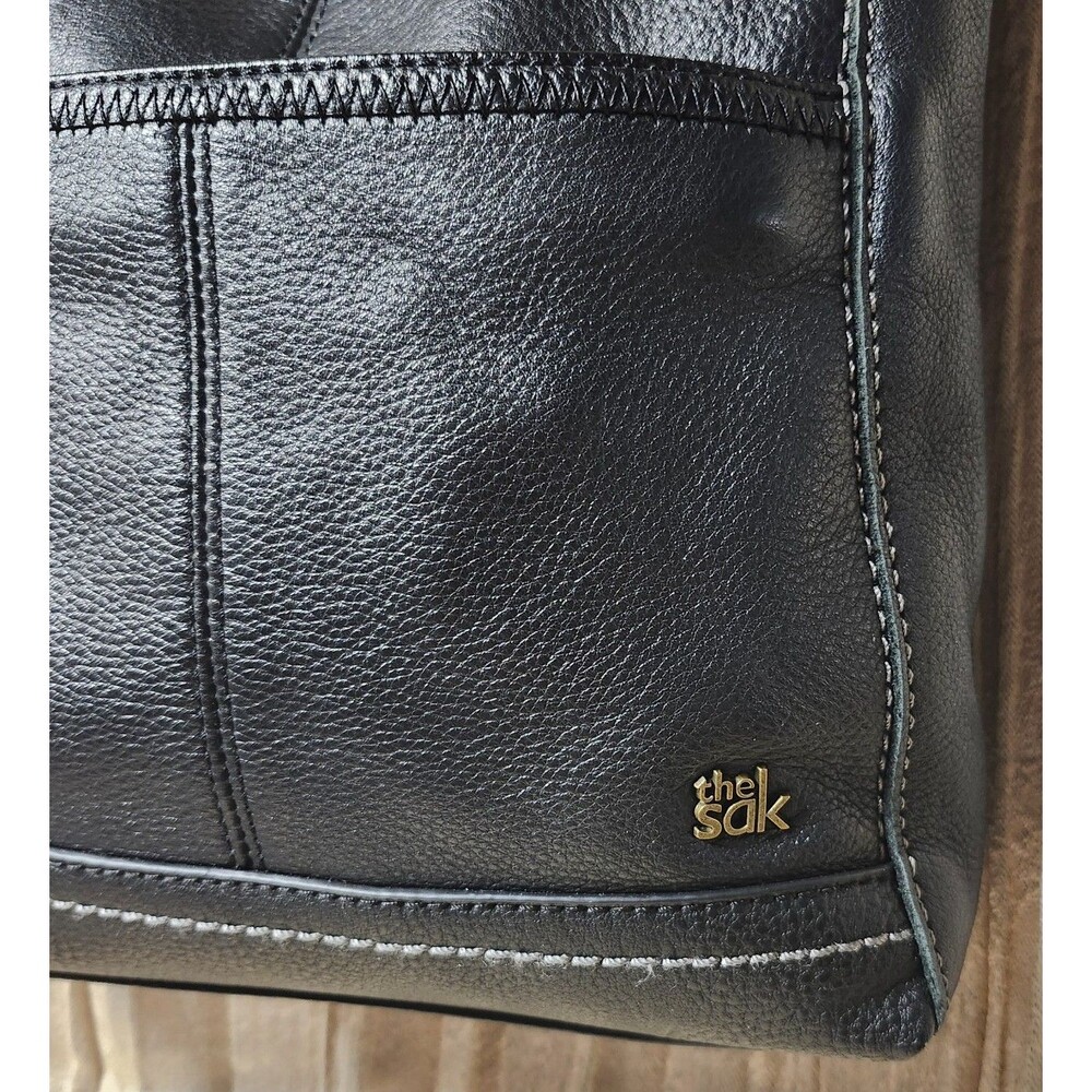 The Sak Black Pebbled Genuine Leather Crossbody Shoulder Bag Purse Hobo Soft - Picture 2 of 8